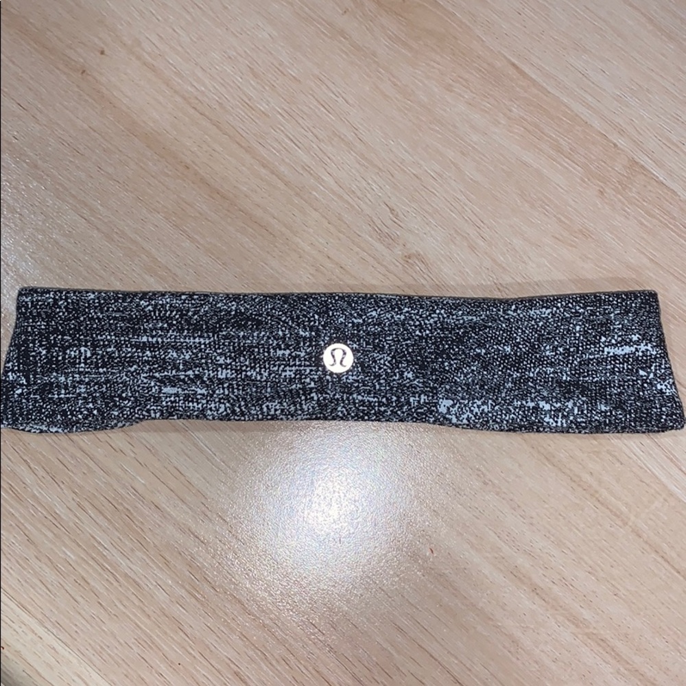 Lululemon headband